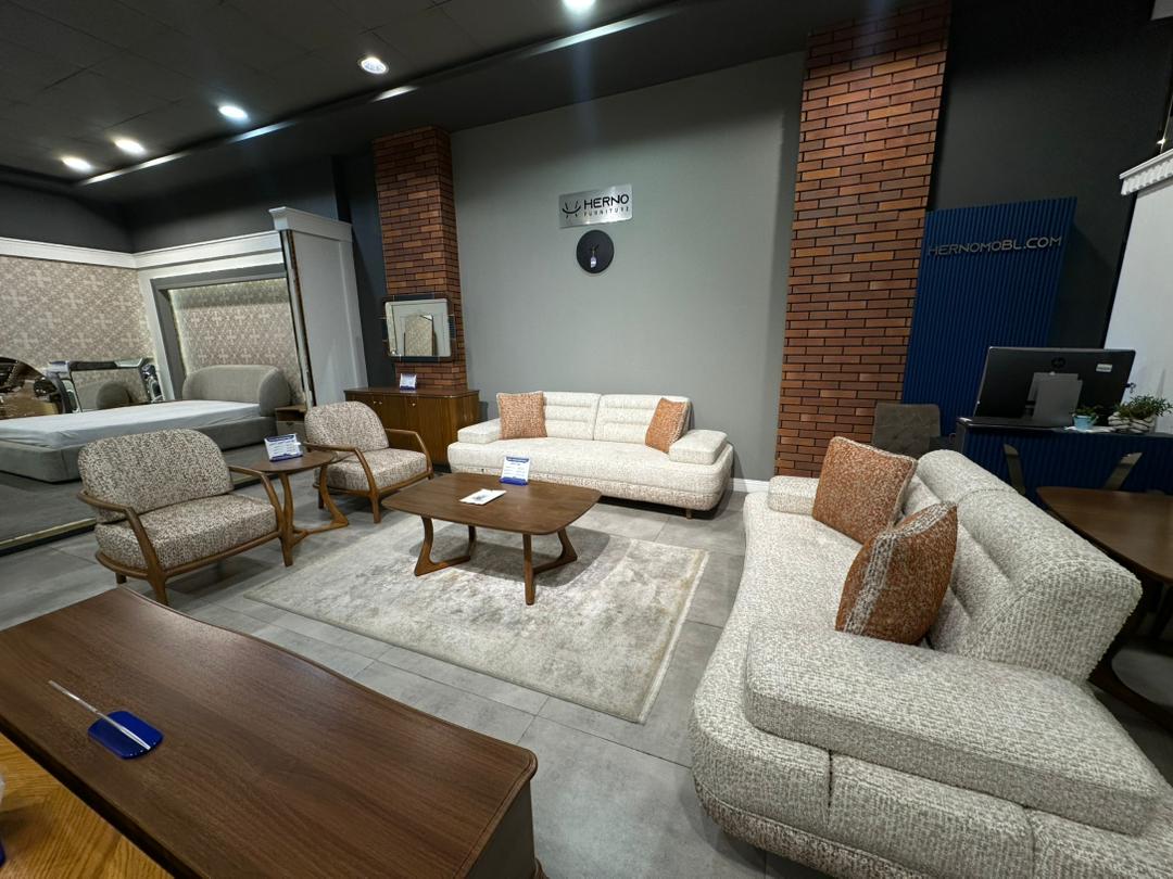 مبل7نفره آرامیس(شرکت هرواک)-کرم گردویی