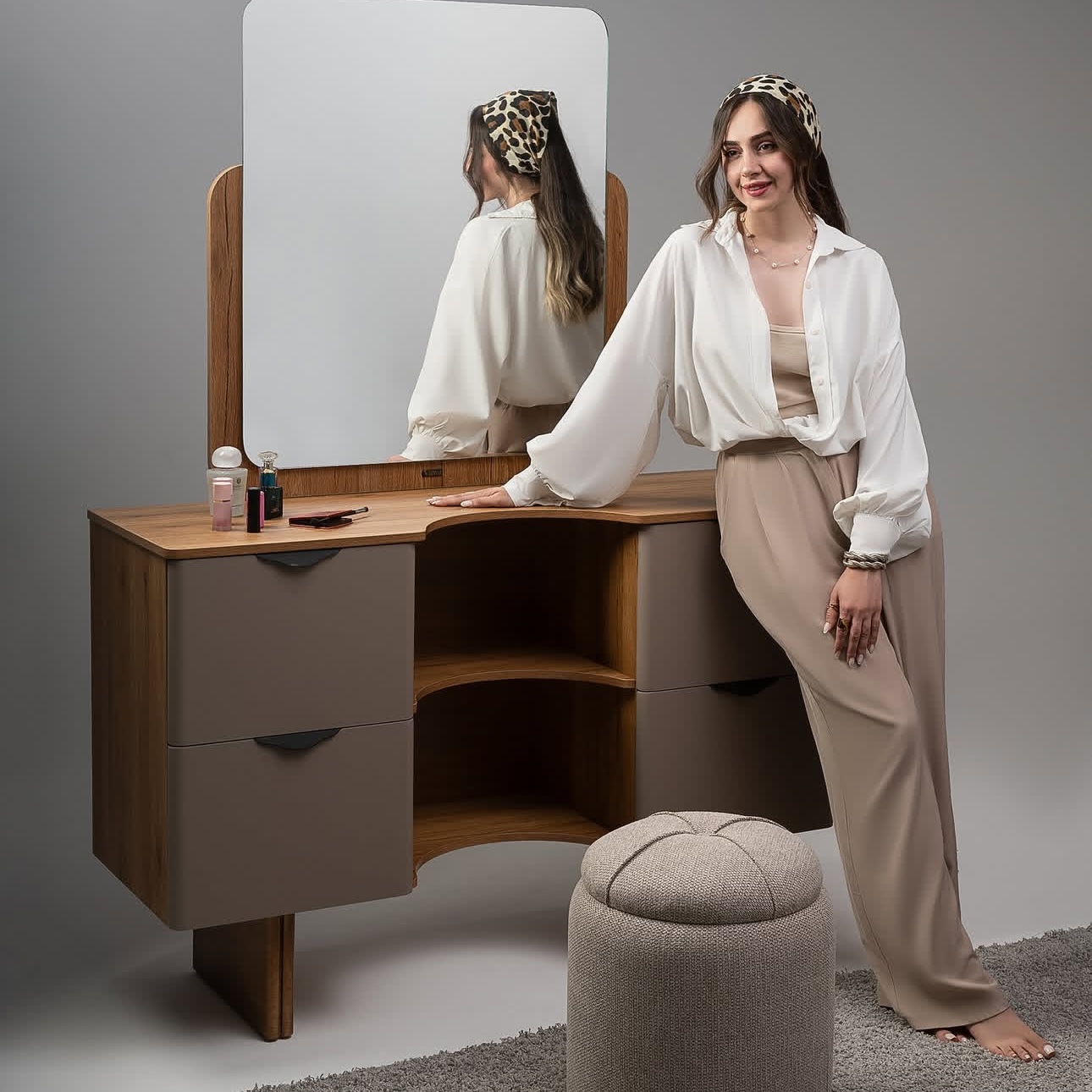 میز آرایش آوین(شرکت هرواک)